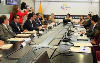 miembros comité de expertos