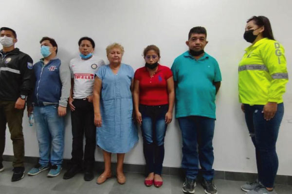 red clandestina de vacunas