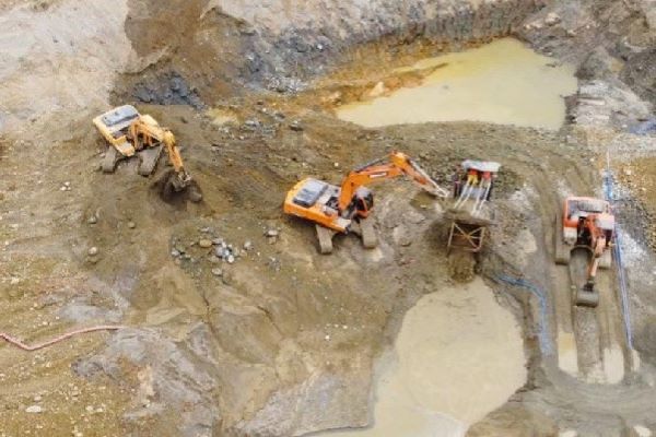 concesiones mineras suspendidas