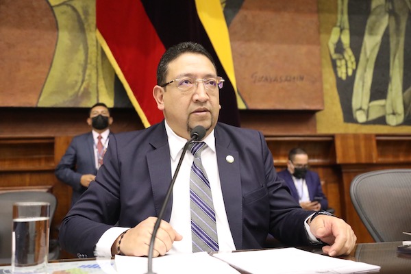 Virgilio Saquicela