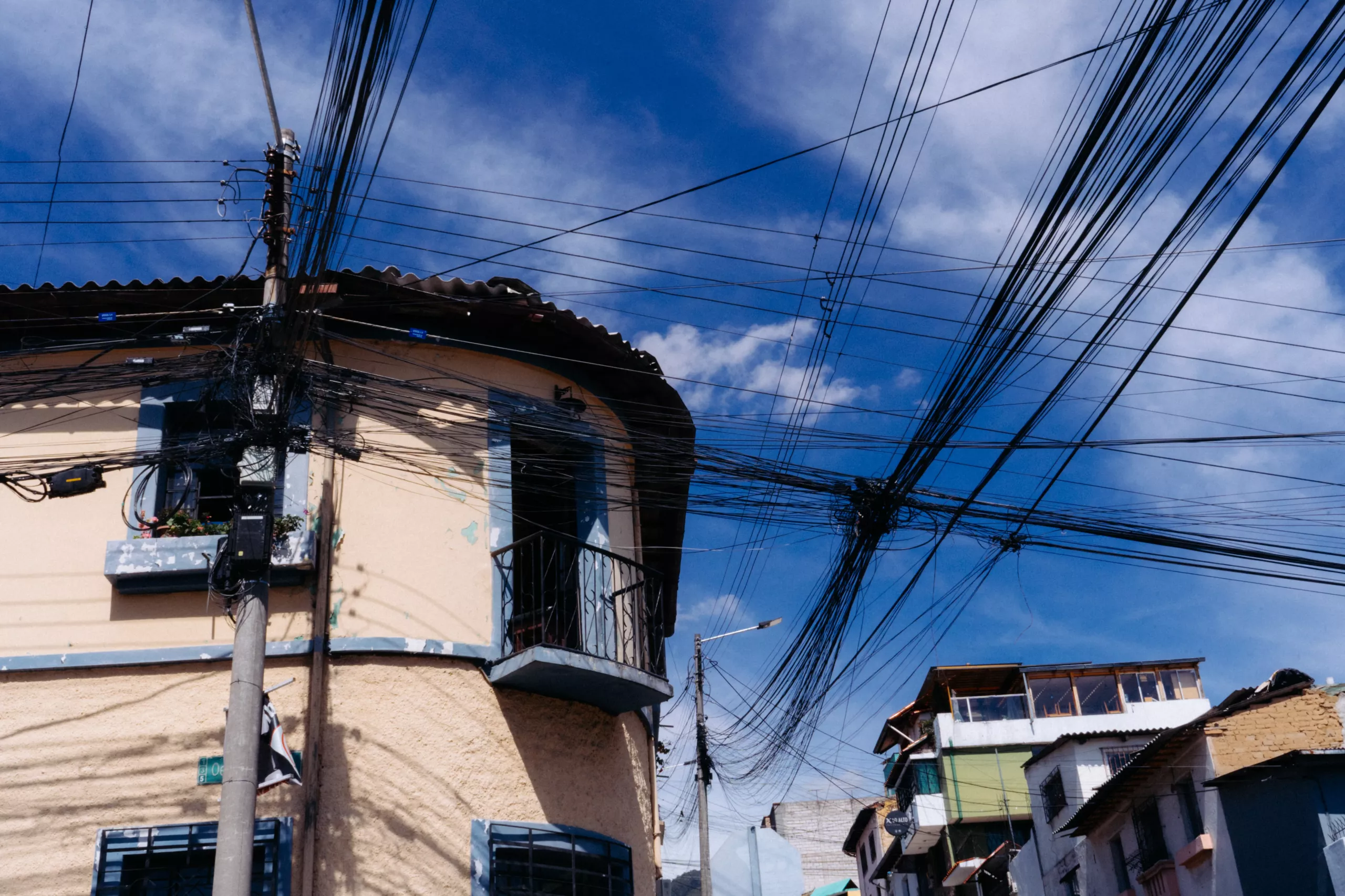 Tallarines eléctricos en San Juan.