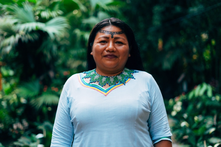 Doris Gualinga, Asovillano