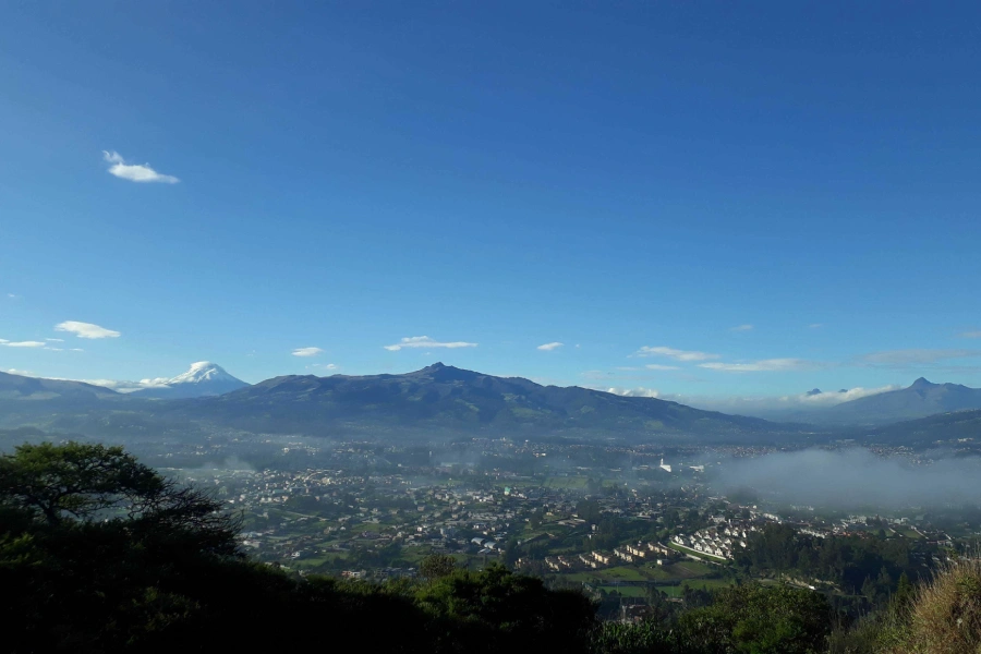 vista panorámica volcán Ilaló