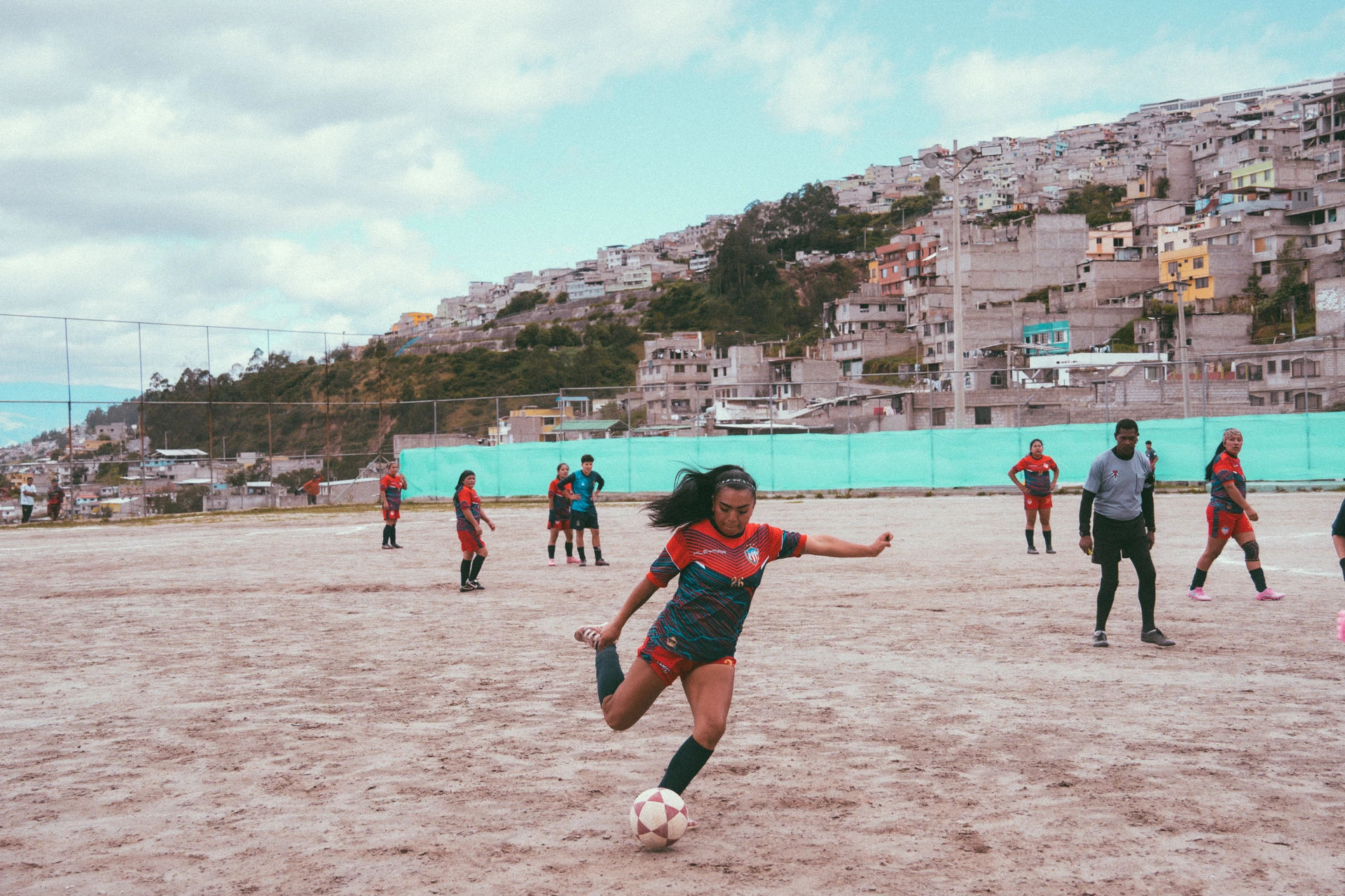 Katherine Vivanco, estrella del Defensor Junior